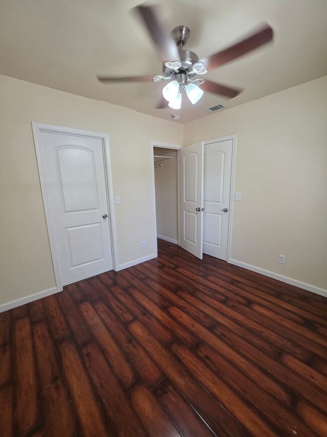 Building Photo - Charming Remodeled 2 Bed / 2 Bath Craftsman home in Cypress Park – Garage, Open Floor Plan & Mode...