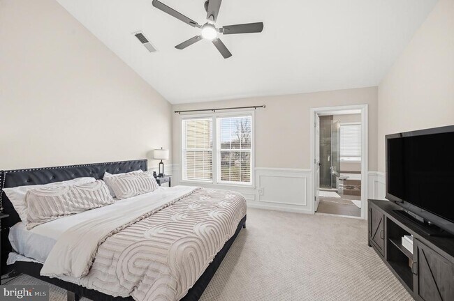 Building Photo - 15098 Danehurst Cir