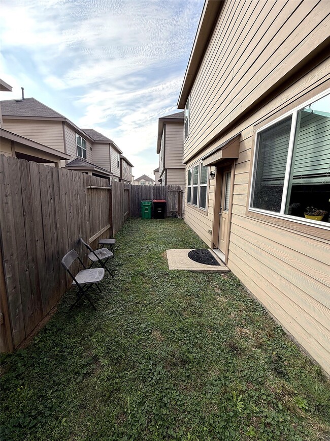 Building Photo - 18623 Dingo Stream Ln