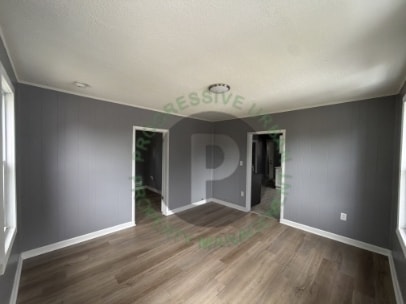 Building Photo - 4144 Hyde Ave