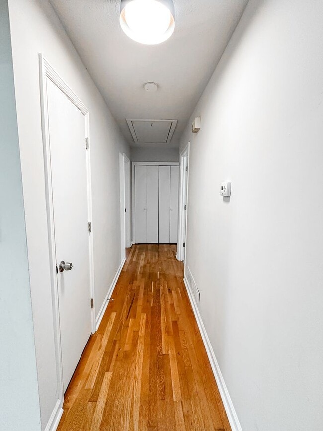 Building Photo - Single Family Brick 3/2 rental in Mableton