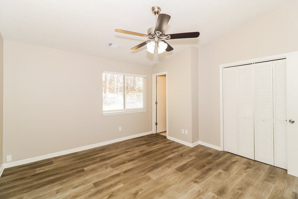 Building Photo - 5175 Sugar Crest Dr