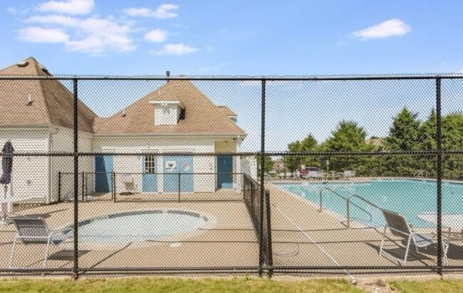 Building Photo - 160 Sowers Dr