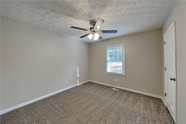 Building Photo - 291 N Briar Ridge