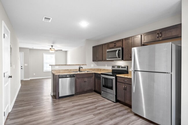 Building Photo - 296 Smithson Ln