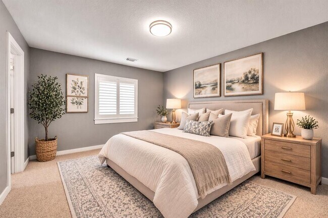 Building Photo - 10820 Sky Rock Dr