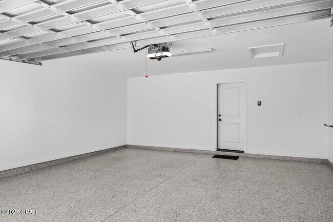 Building Photo - 8676 Coral Reef Wy