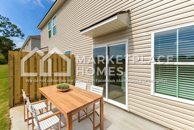 Building Photo - 4129 Hudson Ct SW