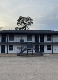 Building Photo - Augusta Apts