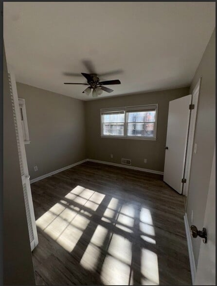 Jack & Jill Bed1 - 2475 Freydale Rd SE