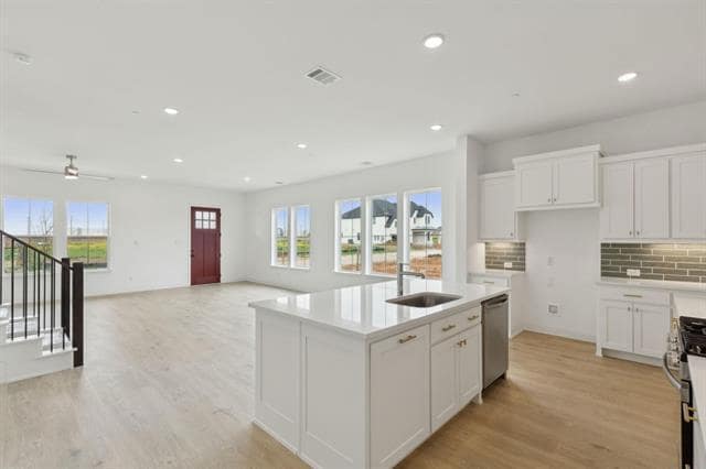 Building Photo - 15792 Millwood Trl