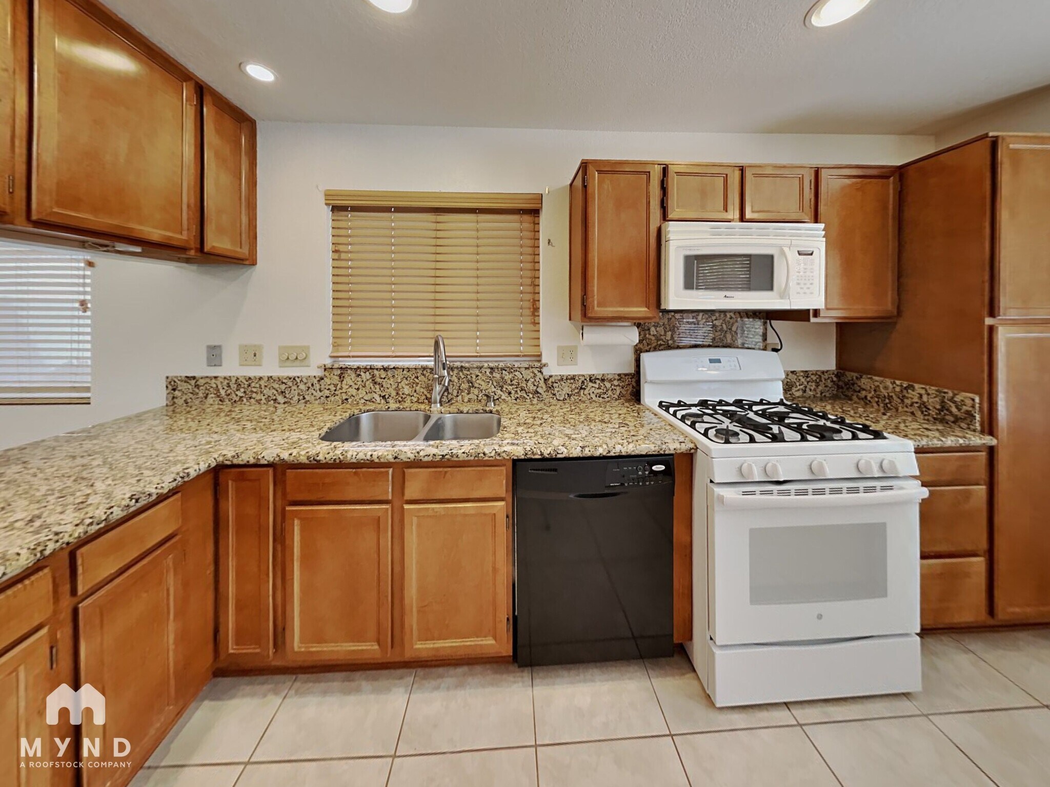Building Photo - 4763 W Latchstring Ct