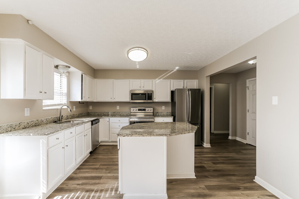 Building Photo - 5815 Castleknock Rd