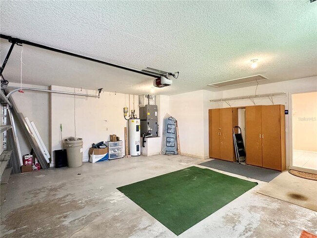 Building Photo - 5024 Southern Pine Cir