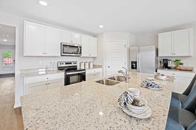 Building Photo - 1949 Tree Swallow Dr