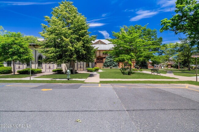 Building Photo - 69 Mt Tabor Way