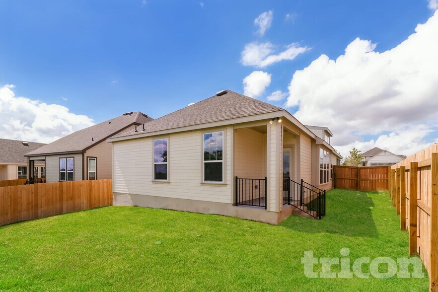 Building Photo - 1609 Mexican Heather Dr
