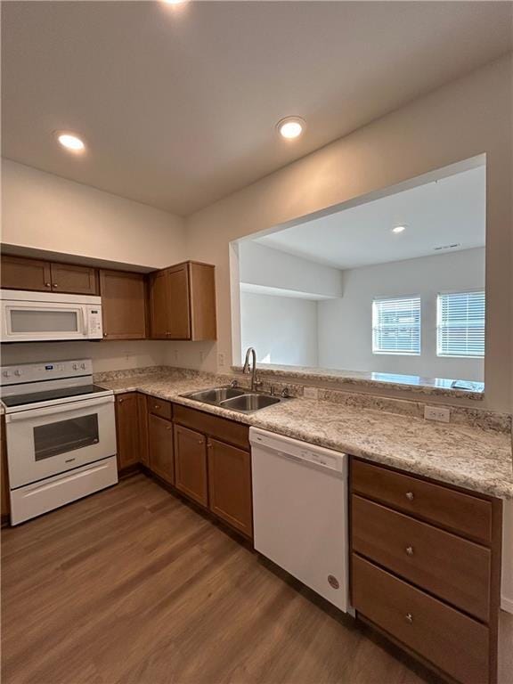 Building Photo - 2806 W Mockingbird Ln