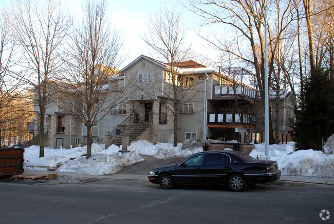 Building Photo - 1 Stropkov Ct