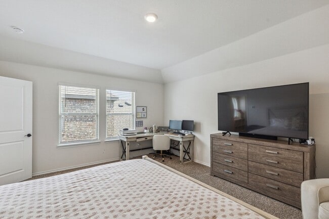 Building Photo - 3012 Glazner Dr