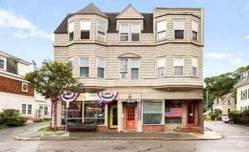 Building Photo - 730 Hale St