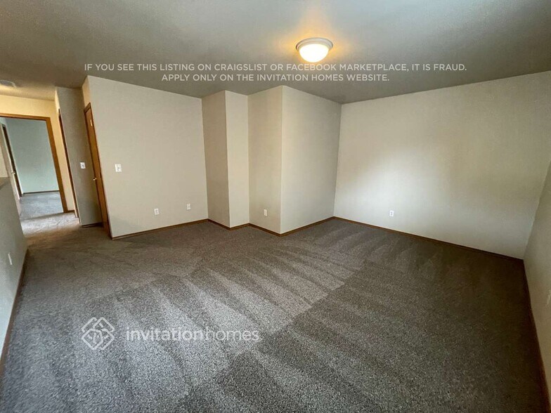 Building Photo - 13015 120th Ave E