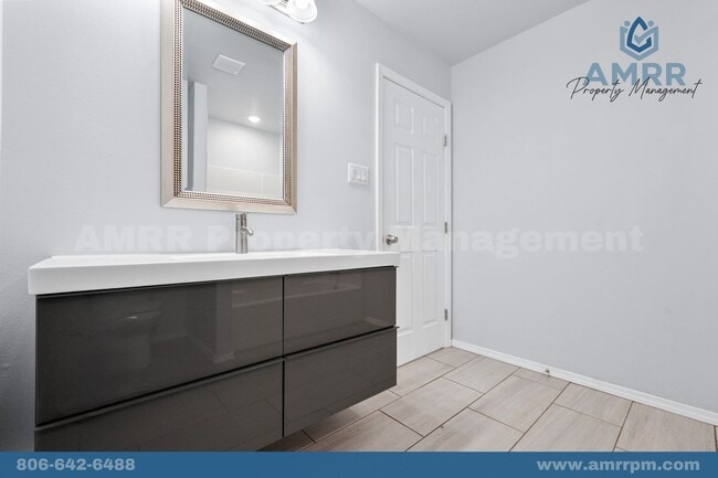 Building Photo - Easy Living Starts at AMRR: 3 Bedroom In Frenship ISD!