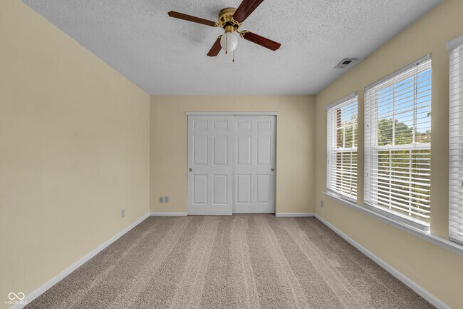 Building Photo - 10187 Hatherley Way