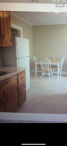 Kitchen - 805 Flemington St