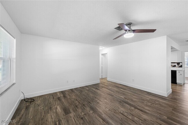 Building Photo - 2981 Ribbon Ct