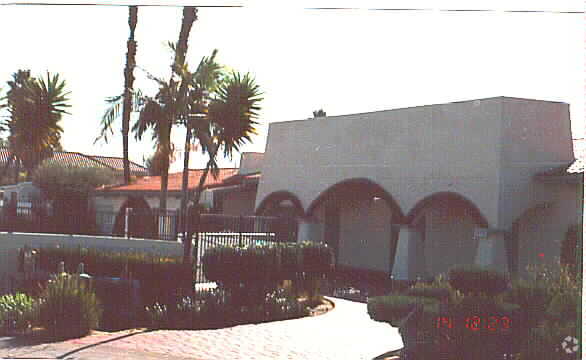 Building Photo - Casa Del Norte Mobile Home Community