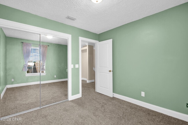 Building Photo - 1365 Capri Dr
