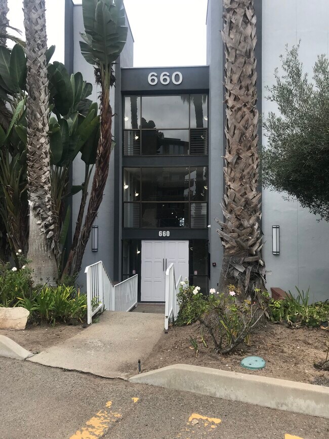 660 The Village 660 The Village Redondo Beach CA 90277 Apartment Finder