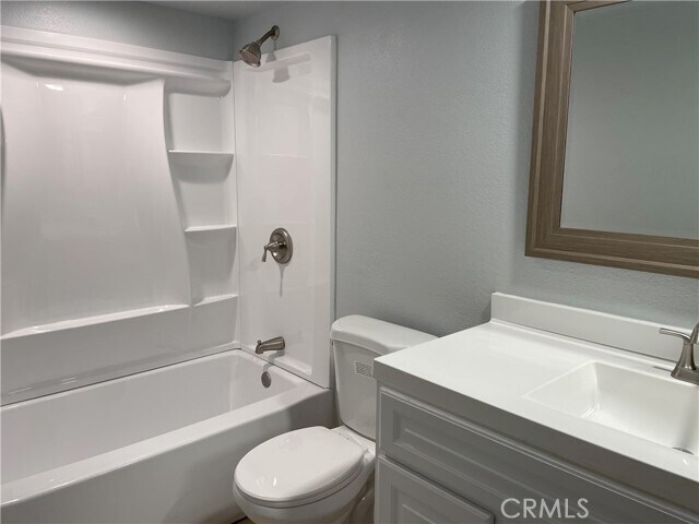 Building Photo - 5301 E Waverly Dr