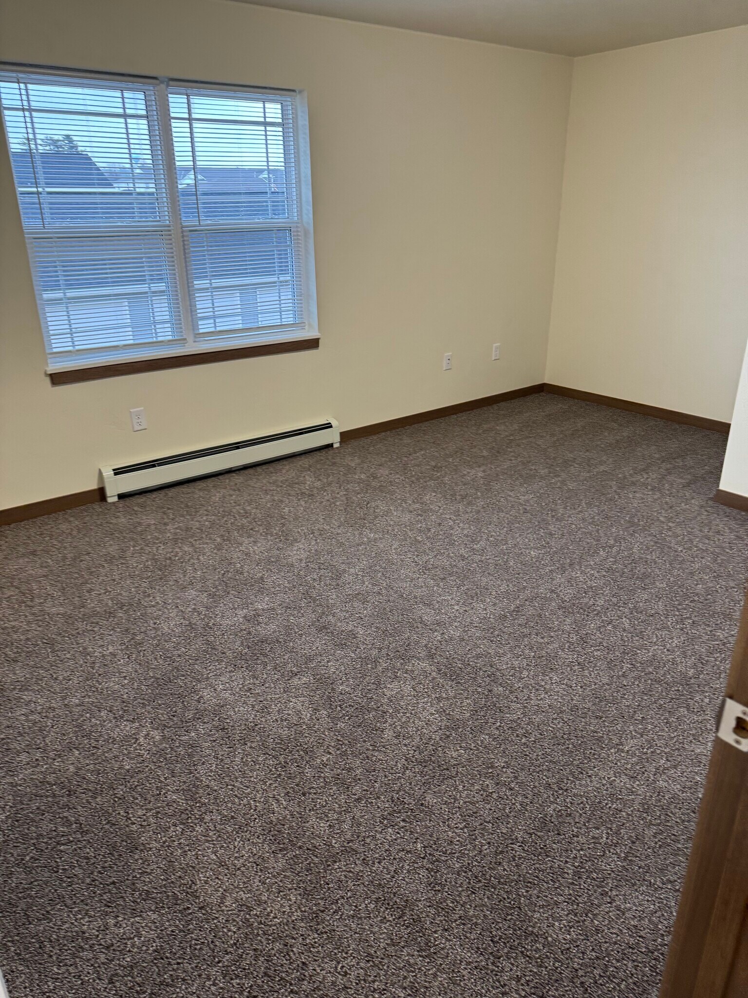 Building Photo - 1058 Egg Harbor Rd