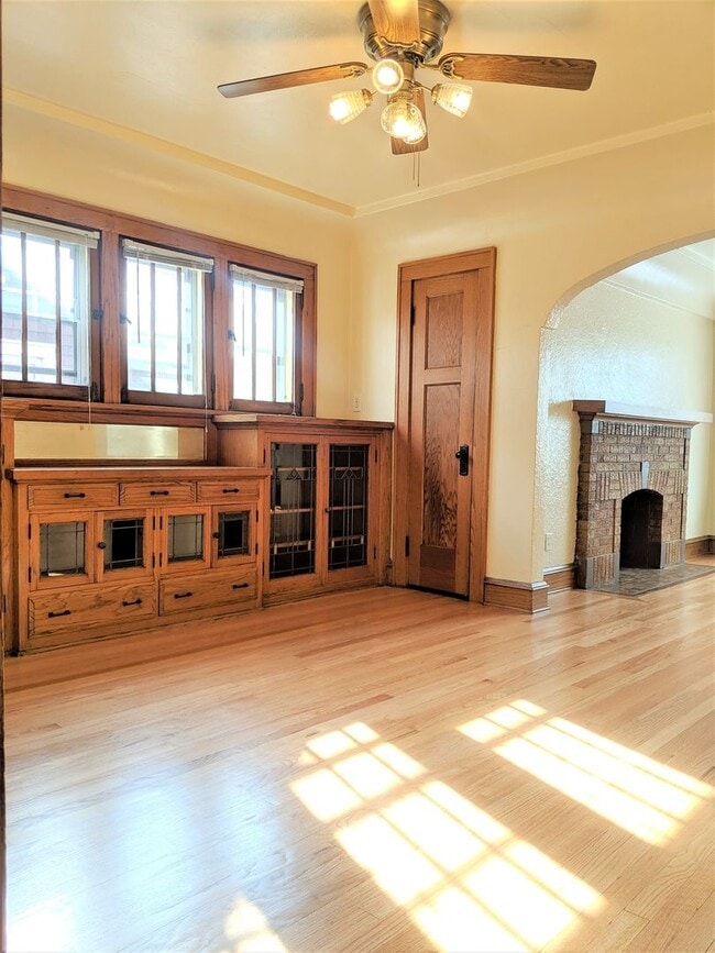 Building Photo - 2446 N 65th St