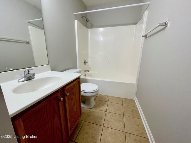 Building Photo - 7011 US-150