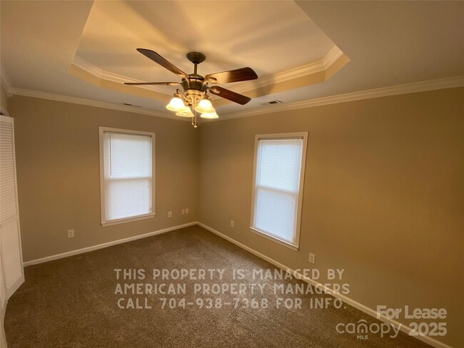 Building Photo - 411 Gay St