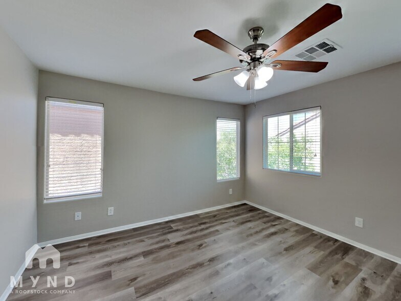 Building Photo - 7608 Tiffany Lamp Ct