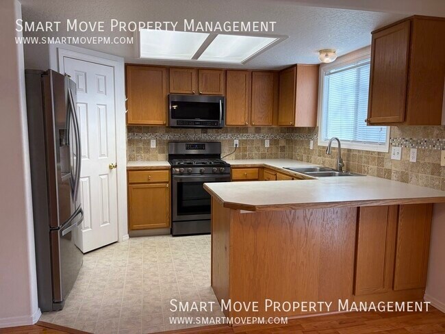 Building Photo - 9631 W Ottawa Ct