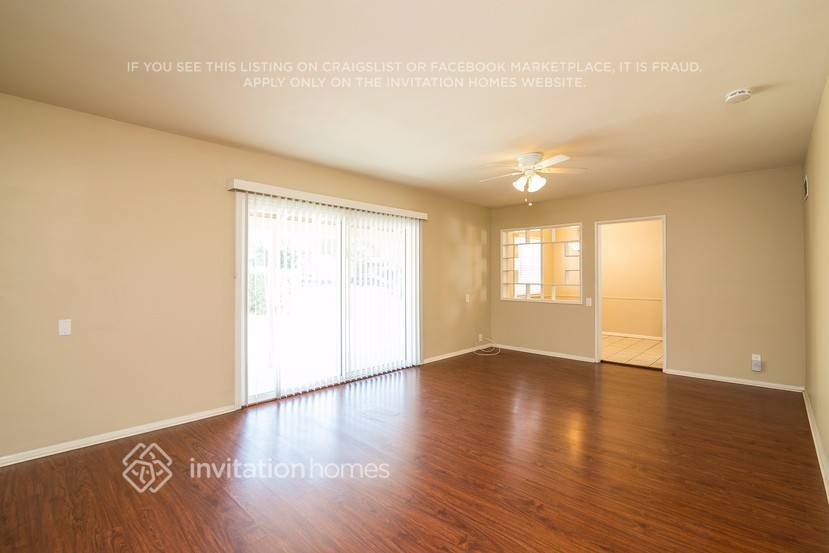 Building Photo - 2109 W Orange Grove Ave