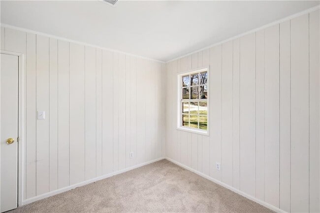 Building Photo - 3841 Cherokee Trail