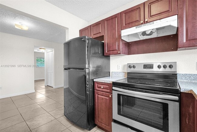 Building Photo - 400 NW 65th Ave