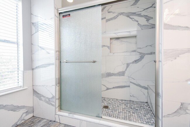 Building Photo - 9506 Tree Sparrow Ln