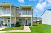 Building Photo - 1131 Century Oaks Dr