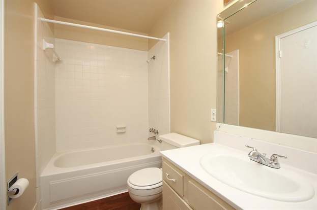 Building Photo - 13168 Trail Hollow Dr