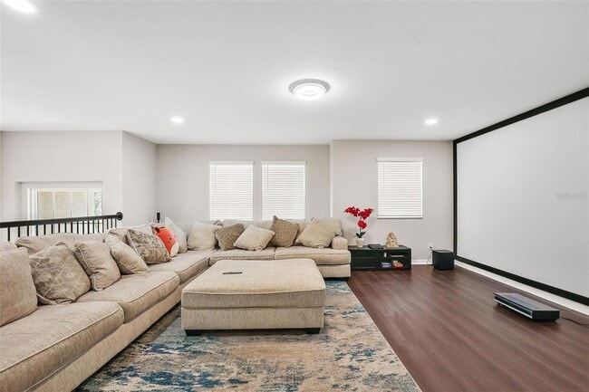 Building Photo - 3010 Adams Cross Dr