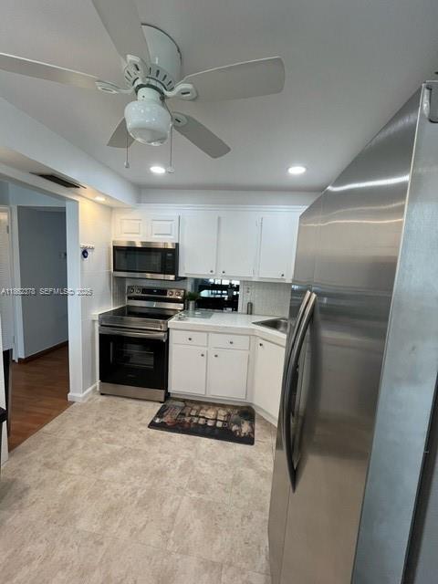 Building Photo - 1175 Miami Gardens Dr