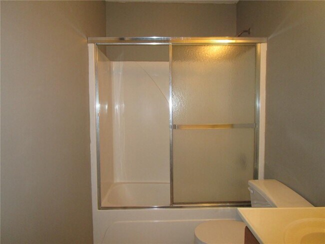 Building Photo - 3830 Guiness Way