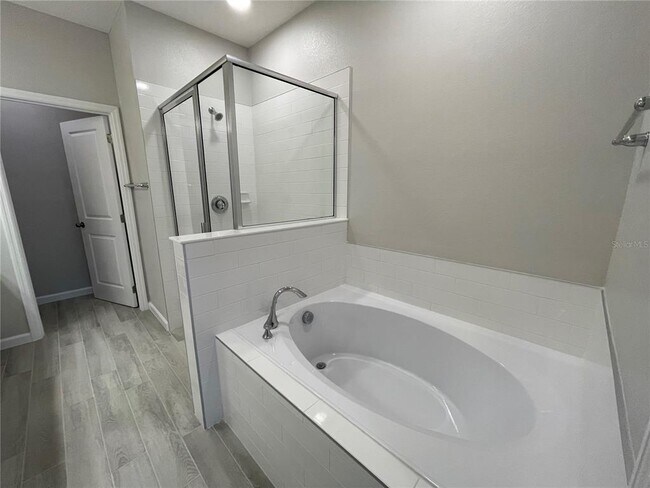 Building Photo - 4385 Campsite Lp